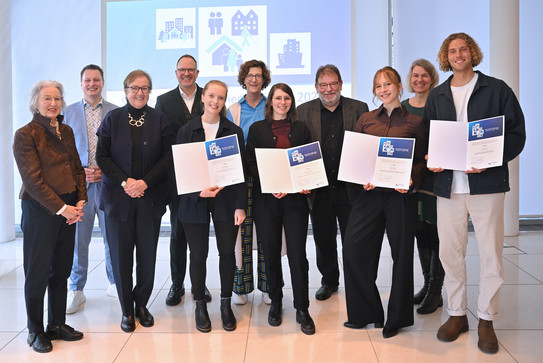 Die Preisträgerinnen und Preisträger des NRW.BANK.Studienpreis "Wohnen & Stadt"
