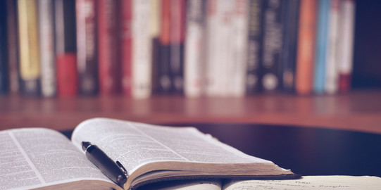 Bücher Offene Bücher.